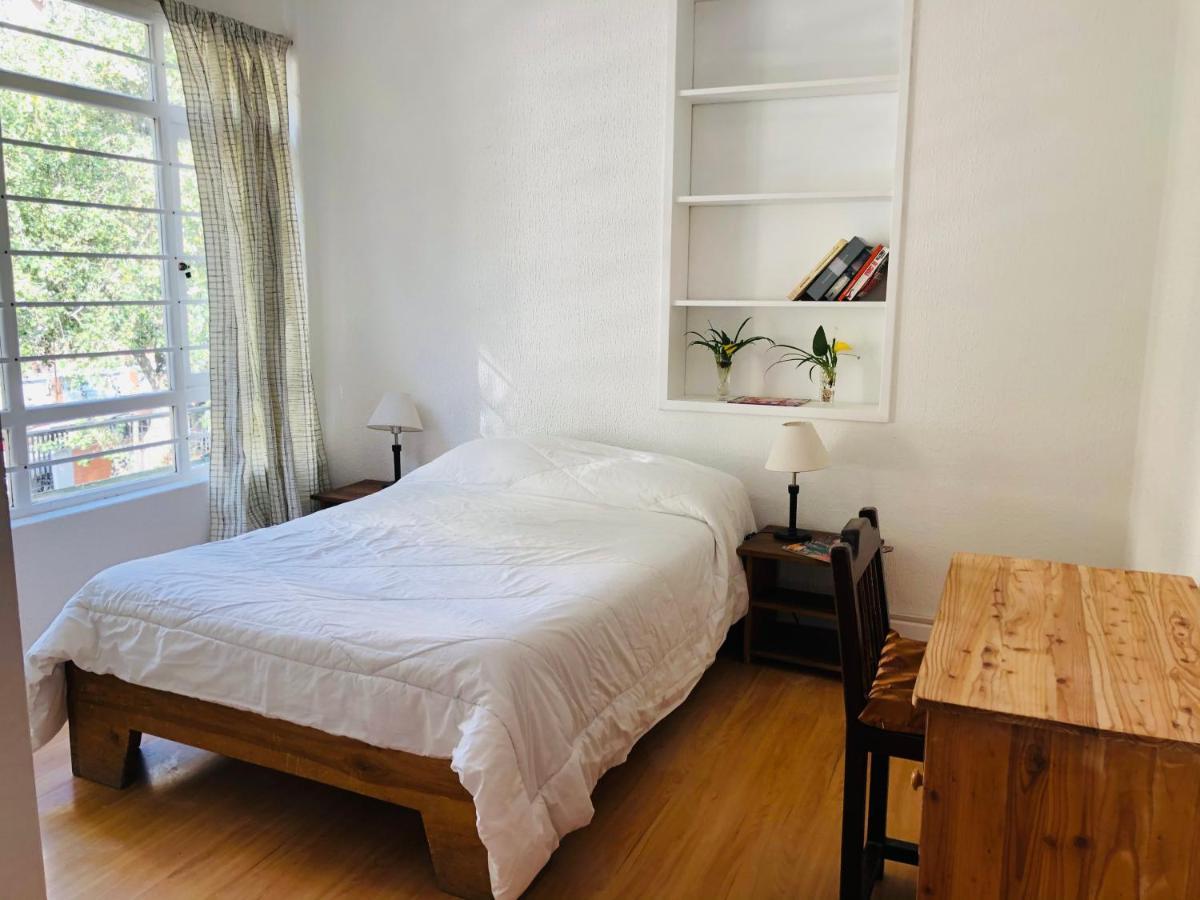Hostal Alcala Quito Esterno foto